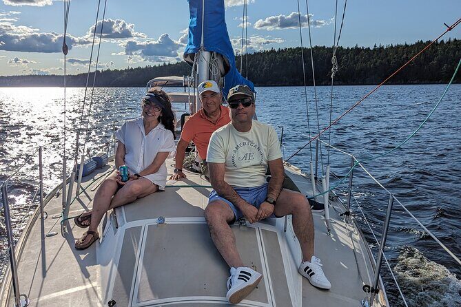 Introduction to Sailing in Saint John, NB - Sailing as crew on the Saint John River (and keeping an eye out for wildlife)