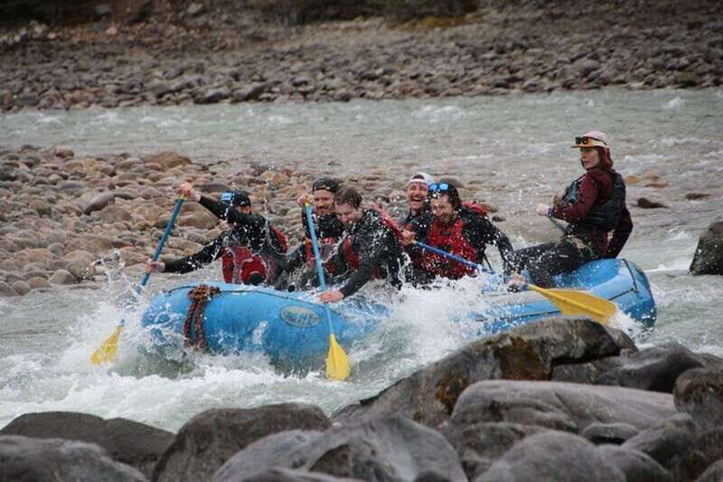 Jasper: Athabasca River Mile 5 Whitewater Rafting Tour - Key things I’d plan around