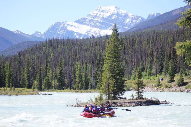 Jasper National Park Family Friendly Rafting Adventure - Group size, raft setup, and how to manage expectations