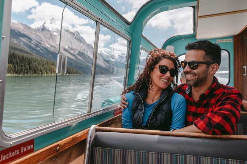 Jasper: Sightseeing Tour with Maligne Lake Cruise - Food, Timing, and the Feel of an 8.5-Hour Guided Day