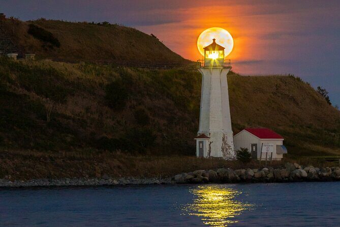 JFarwell Moonlight Yacht Cruise from Halifax Waterfront - Price and Value: What You Pay for an Evening on Halifax Harbour