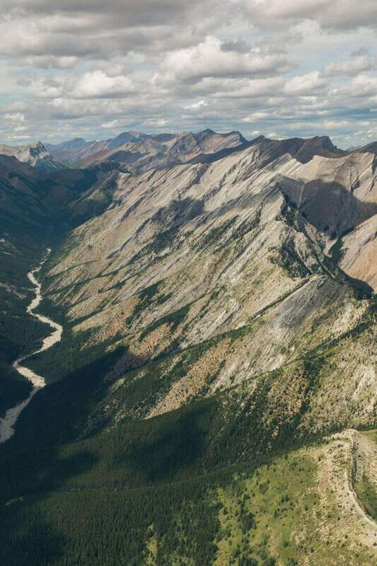 Kananaskis: 20 Minute "Warrior lookout" Helicopter Tour - Don Getty Wildland Provincial Park and the peaks that make the route feel real