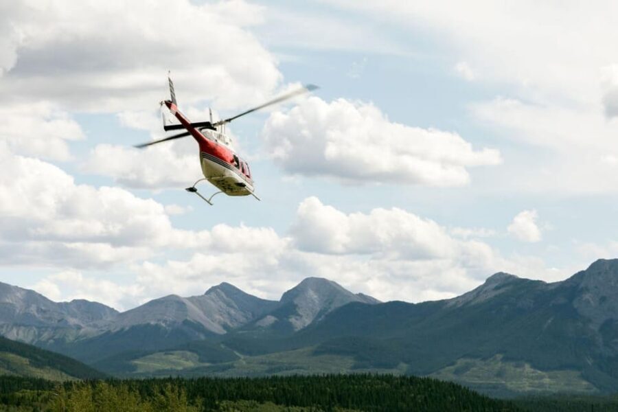 Kananaskis: 30-Minute Heli Tour of Minnewanka Lake and Banff - Who This Tour Fits Best (and Who Might Want a Longer One)