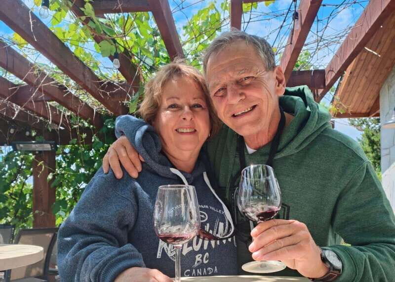 Kelowna: E-Bike Guided Wine Tour with Lunch & Tastings - Who this tour suits best