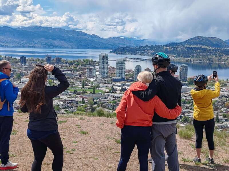 Kelowna: E-Bike Rental with In-App Navigation Guide - App navigation in Kelowna: presets, reroutes, and offline-ready planning