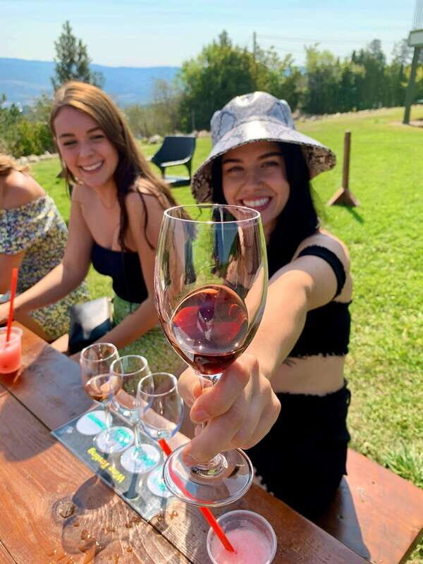 Kelowna: East Kelowna Full Day Guided Wine Tour - Pickup and timing that makes the day feel smooth