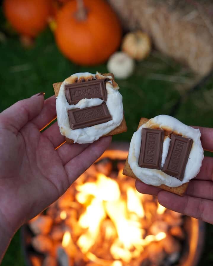 Kelowna Fireside Warm-Up: Wine Tasting, Smores & Mulled Wine - Honey wine, but make it winter comfort