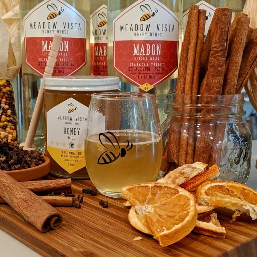 Kelowna Fireside Warm-Up: Wine Tasting, Smores & Mulled Wine - The farm experience includes more than just drinks