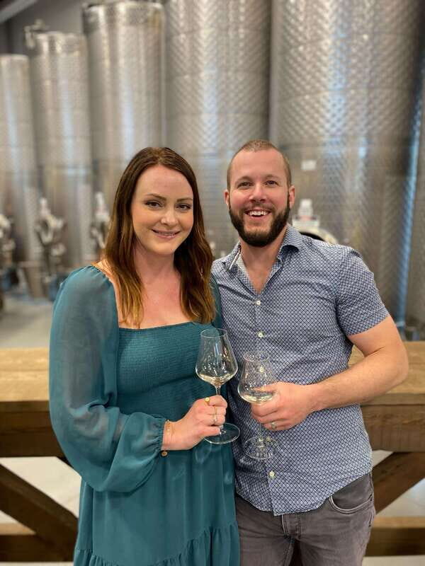 Kelowna: Lake Country Full Day Guided Wine Tour - Gray Monk Estate: tastings plus lunch with real views