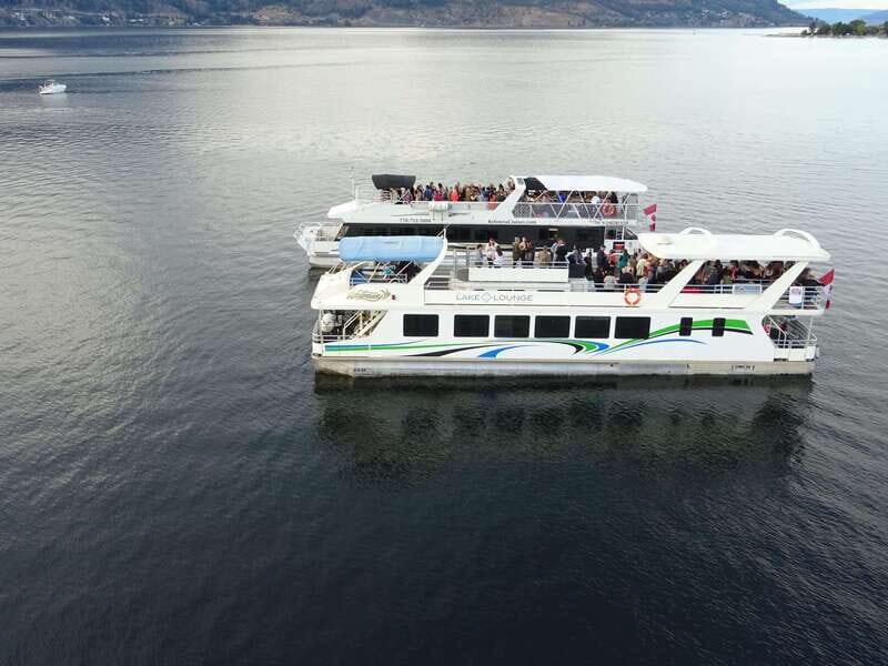 Kelowna: Okanagan Lake Afternoon Cruise - The route in 90 minutes: City Park to Sailview Bay to WR Bennett Bridge
