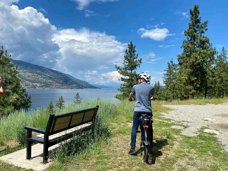 Kelowna: Okanagan Lake Guided E-Bike Tour with Picnic - Second Knox Mountain Stretch: Getting the Best Angles Without Feeling Rushed