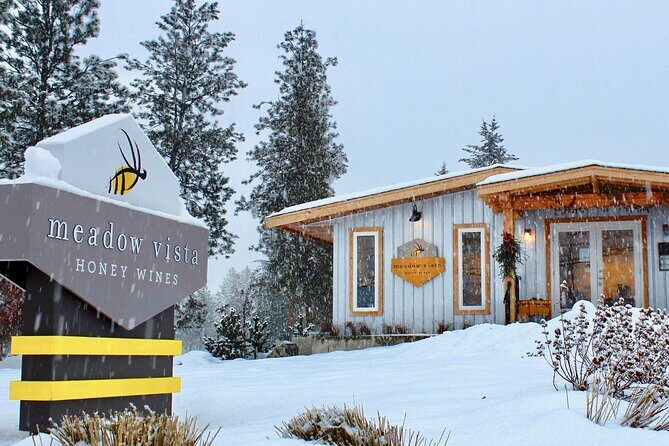 Kelowna Snow E-Biking Adventure with Lunch, Wine Tasting & S'mores - The full 3-hour flow at Meadow Vista Honey Wines