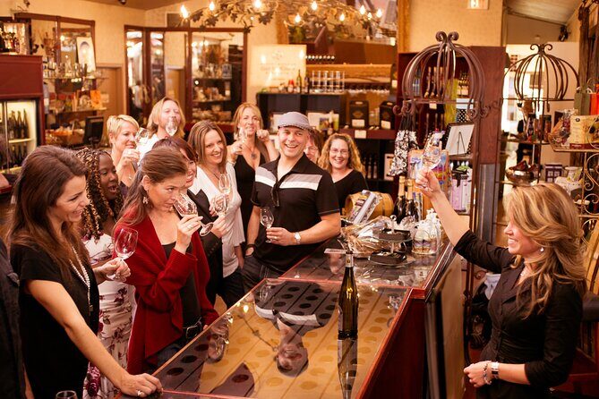 Kelowna South Slopes Wine Tour - 5 wineries on the tour - South Kelowna in a Single Shuttle: What the 11:00am Timing Means