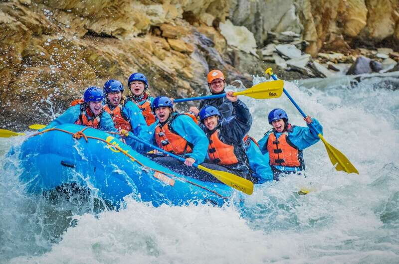 Kicking Horse River: Whitewater Rafting Experience - Food, Drinks, and Timing: Plan Your Energy