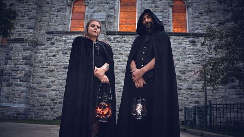 Kingston: Haunted Night Walking Tour - The Guides Make the Performance Feel Real