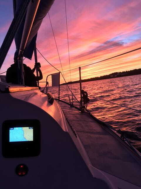 Kingston: Skippered Sailing Charter - Who This Private Kingston Sailing Charter Fits Best