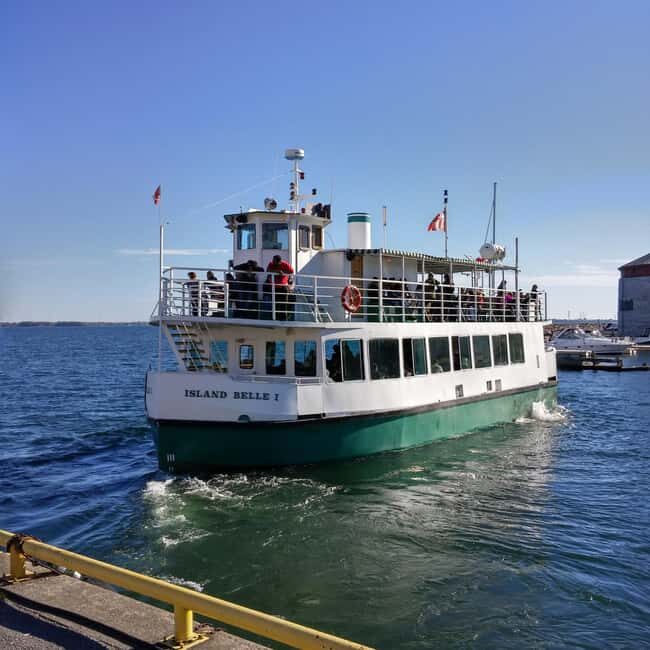 Kingston: Waterfront Shipwreck Cruise with Guide - What you’ll do during the 90-minute cruise