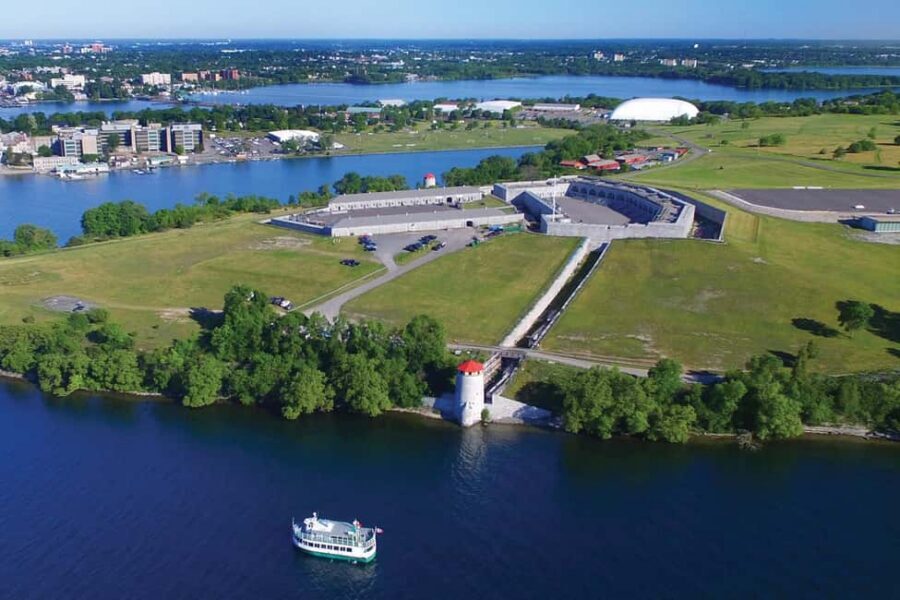 Kingston: Waterfront Shipwreck Cruise with Guide - Comet and Wolfe Islander II: the wreck stories that anchor the tour