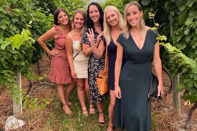 Lake Country Half Day Wine Tour- Incl. Tasting Fees & Guide Grat! - A half-day wine plan that actually feels like a holiday