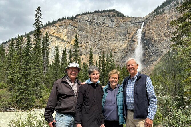 Lake Louise and Moraine Lake Full Day Tour - Lunch break in Lake Louise Village: keep it simple