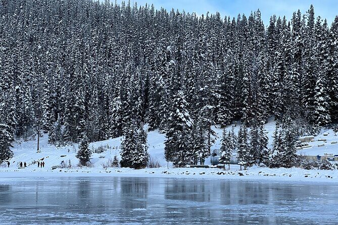 Lake Louise, Moraine Lake, Peyto Lake, Crowfoot, Johnston Canyon - The feel of this Banff day trip from Calgary
