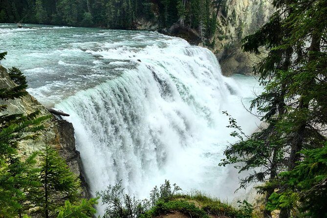 Lake Louise, Moraine Lake & Yoho Waterfalls from Golden BC Tour - How this tour fits Lake Louise and Yoho into one full day