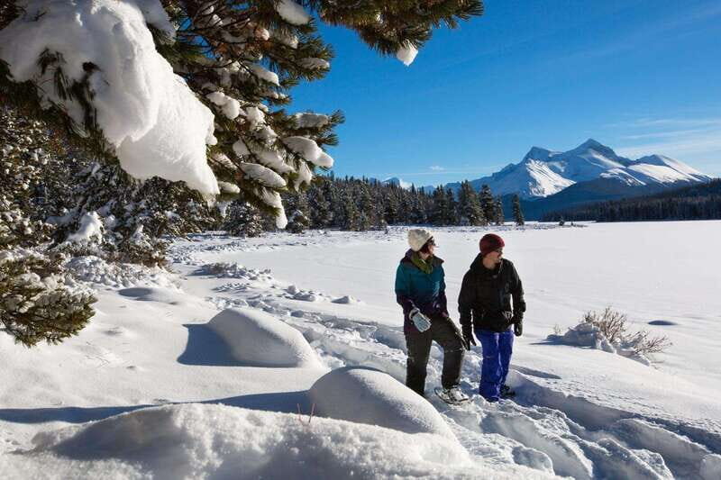 Lake Louise, Peyto Lake, Johnston Canyon & Icefields Parkway - Johnston Canyon Ice Walk With Crampons: First Stop