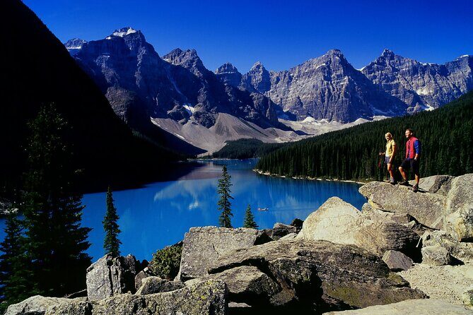 Lake Louise 、Moraine and Emerald Lake Tour from Calgary Banff - Emerald Lake and the Burgess Shale: Short Stop, Big Wow Factor