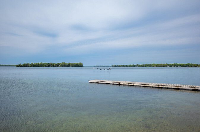 Lake Muskoka and Algonquin Small Group 1-Day Tour From Toronto - Algonquin Provincial Park: short visit, big atmosphere