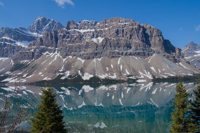 Lake View Tour-Lake Moraine, Louise, Emerald, Peyto, Vermillion - Peyto Lake at its best: bright color and a Bow Summit viewpoint