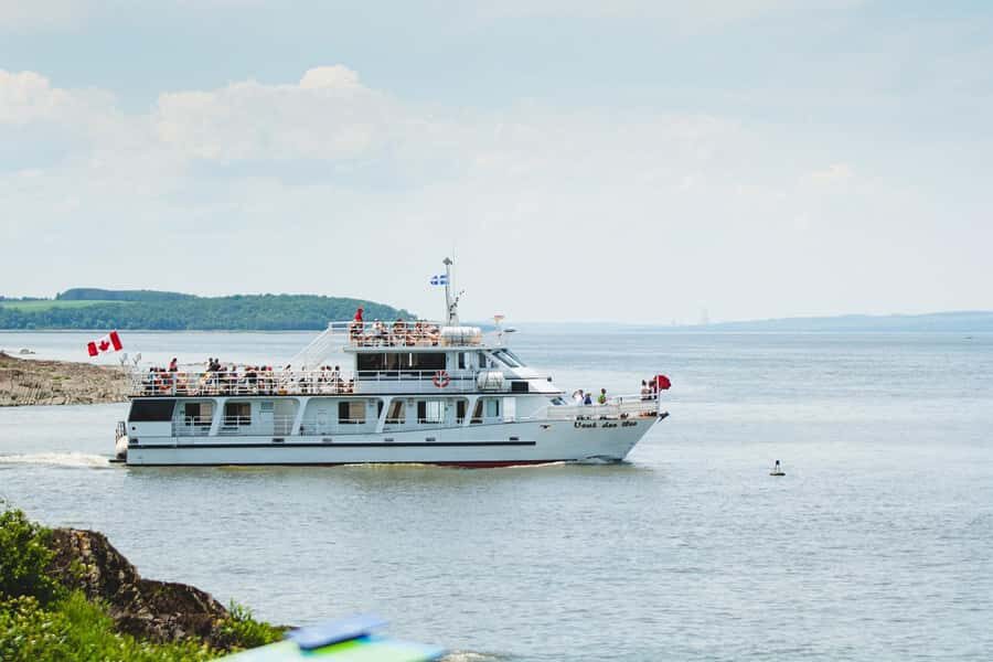 L'Isle-aux-Grues: Secret Islands of St. Lawrence Expedition - Boarding at Berthier-sur-Mer: the ride time you actually get