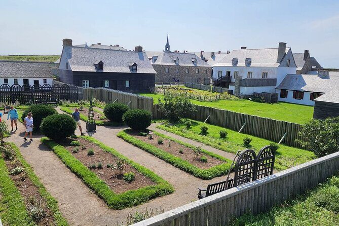 Louisbourg Fortress, Lighthouse and Cliffside Adventure - Should you book this tour?