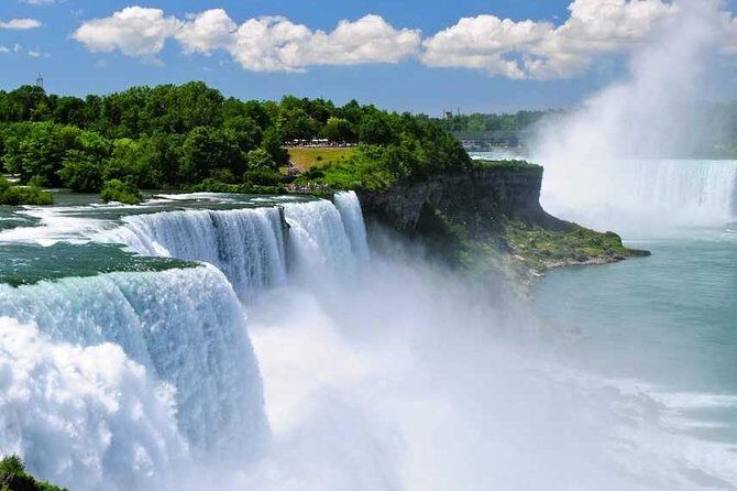 Luxury Day Trip: Niagara on the Lake, Wine & Falls from Toronto - Niagara-on-the-Lake in One Hour: What You Can Actually Do