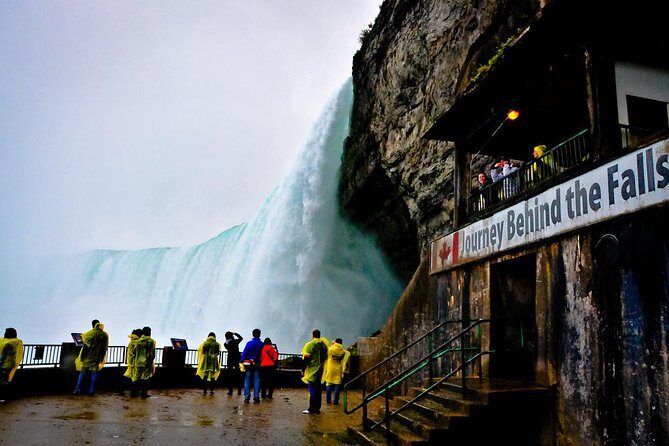 Luxury Niagara Falls Day Trip from Toronto with Cruise and Lunch - Table Rock Welcome Centre: the best “first wow” stop