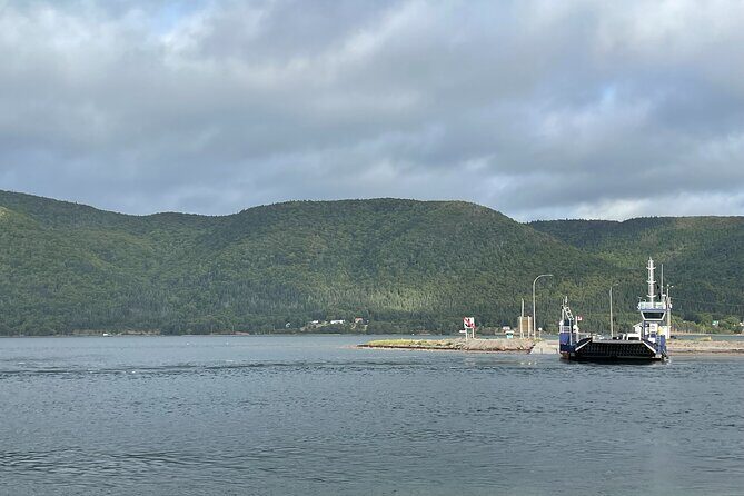 Mini Cabot Explorer - A Mini Van Way to Experience the Cabot Trail From Sydney