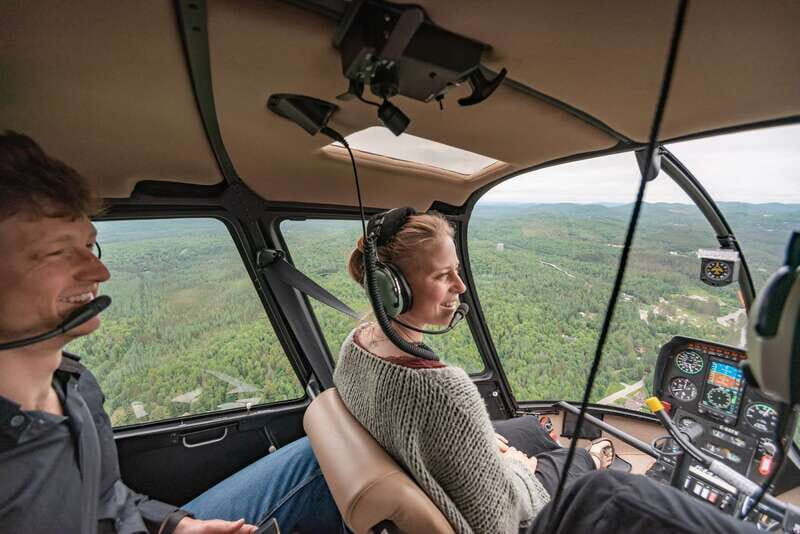 Mont Tremblant: Helicopter Tour with Optional Stopover - Mont Tremblant from above: what changes fast