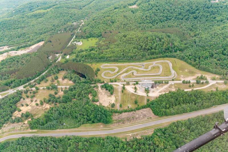 Mont Tremblant: Helicopter Tour with Optional Stopover - The optional mountain stopover: when it’s worth paying for