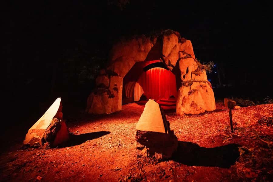Montebello, QC: Parc Omega ONIRO Immersive Experience at Night - Who This Is Best For (and Who Might Prefer Something Else)