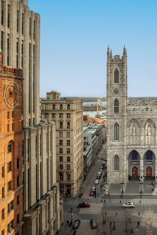 Montreal: AURA Experience at Notre-Dame Basilica and Cruise - Should you book the Montreal AURA Experience with cruise?
