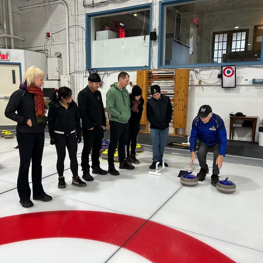 Montreal: Curling Experience with instructor and equipment - Arriving at the curling club and getting your gear right