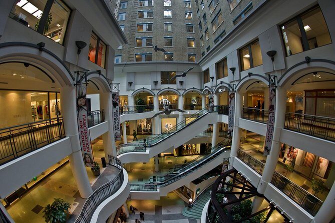Montréal Downtown and Underground City Private Walking Tour - Place Montréal Trust to Complexe Les Ailes: Downtown Energy, Explained