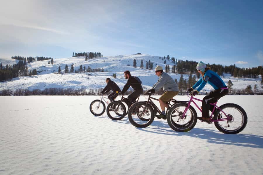 Montréal: Electric Fat Tire Bike Ride on Mount Royal - Why Electric Fat Bikes Make Montreal Winter Feel Easier