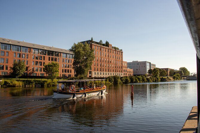 Montreal: Guided Exclusive Electric Boat Tour on Lachine Canal - Old Port quays: where Montreal’s port grew up