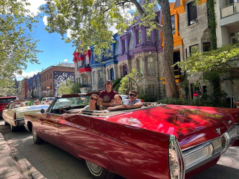 Montréal: Guided Tour in Vintage Convertible Cadillac - Stepping into the ride: where the tour starts and how to prep