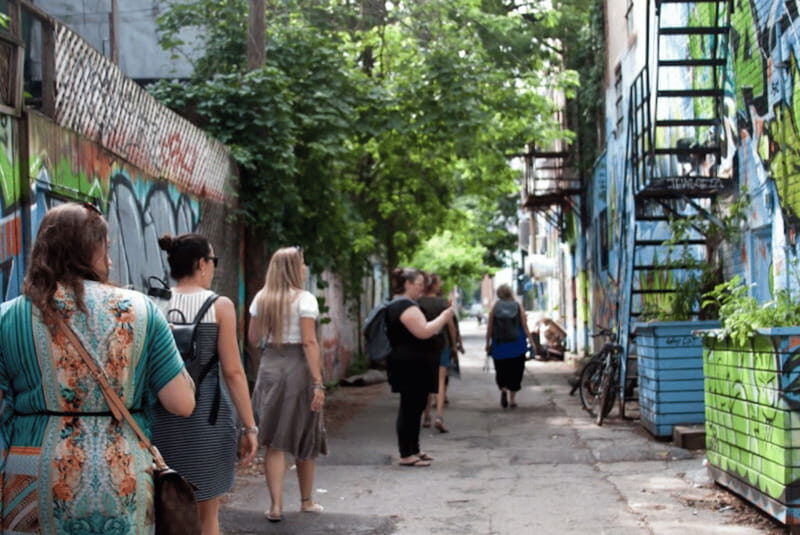 Montreal: Guided Walking Tour of Montreal's Murals - Price and value: is $25 for 2 hours worth it?