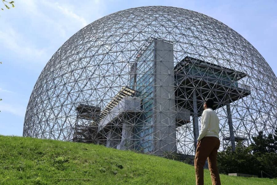 Montreal: Iconic Landmarks All-Inclusive VIP Experience - Saint Joseph’s Oratory: big views first, then a peaceful cemetery stop