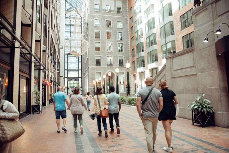 Montreal: Old Montreal Food and Drink Guided Walking Tour - Price and value: is $104 a fair deal for what you get?