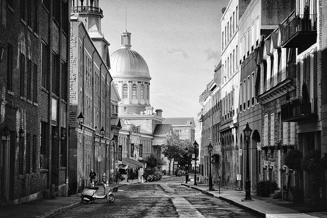 Montreal Private Photo Tours with Pro Photographer - Who should book this tour?