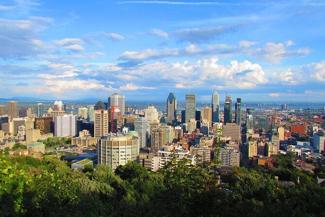 Montreal Private Tour: Highlights & Hidden Gems with a local - Ending at Dieu du Ciel!: a craft beer finale that fits real travel time