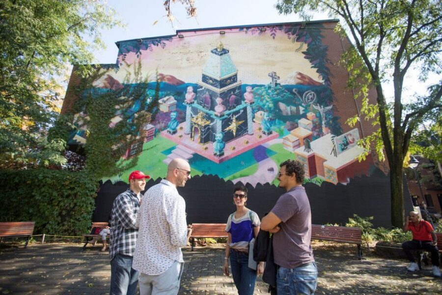Montreal: Street Art & Mural 2-Hour Guided Walking Tour - The guide makes the art click (and the time fly)